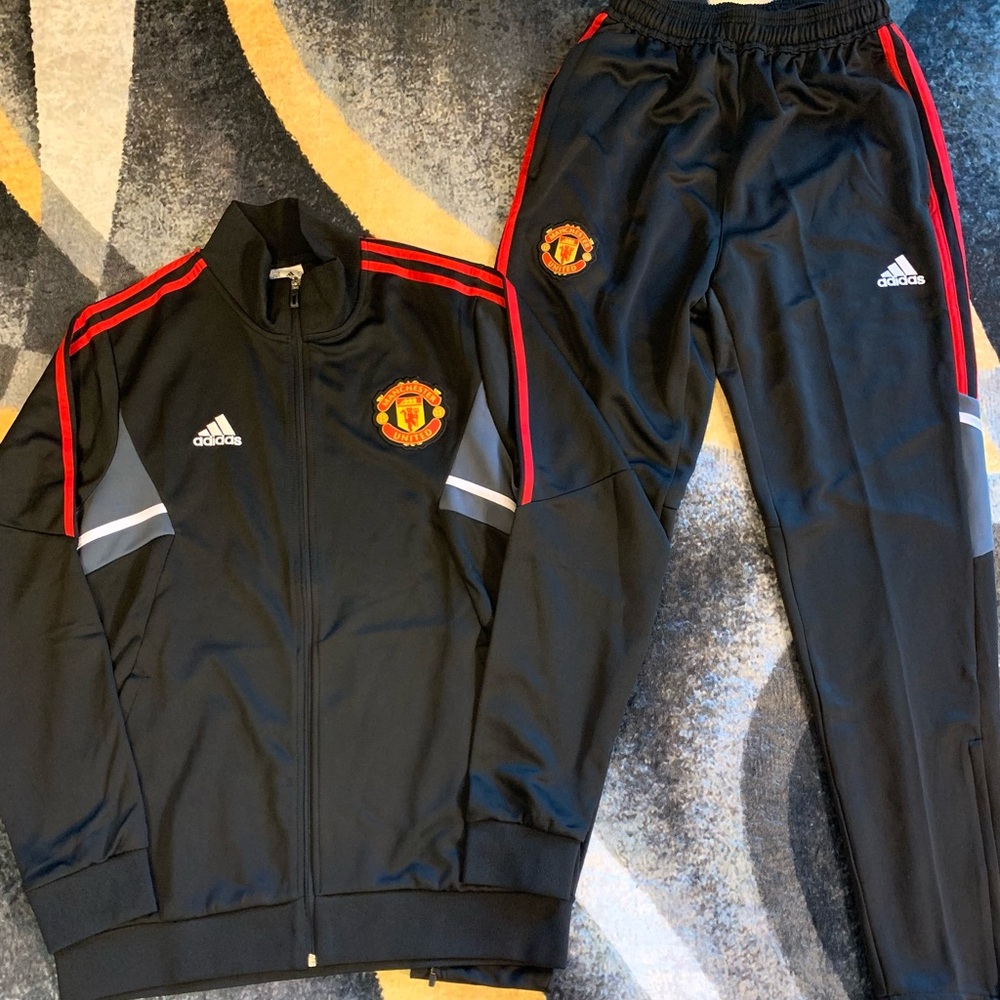Adidas Manchester United Tracksuit Set